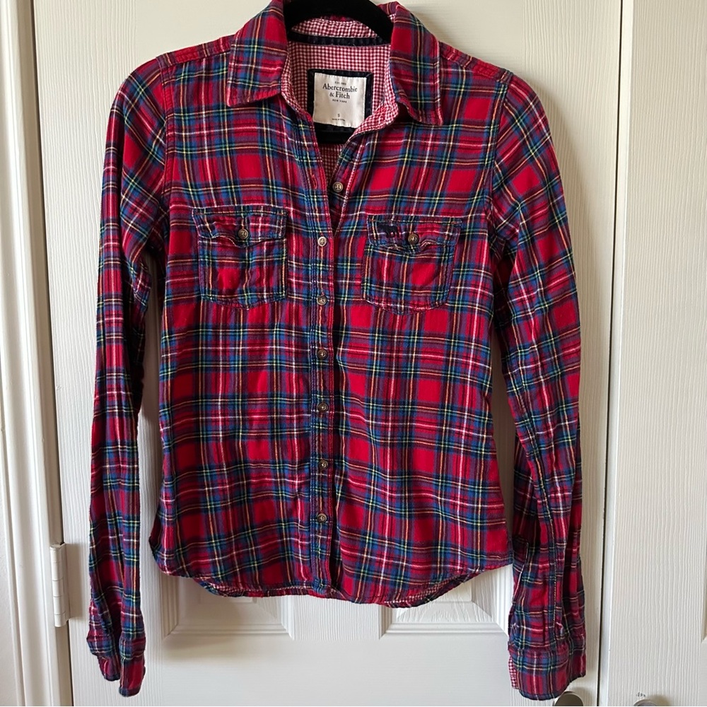 Abercrombie and Fitch Plaid Button Down Top